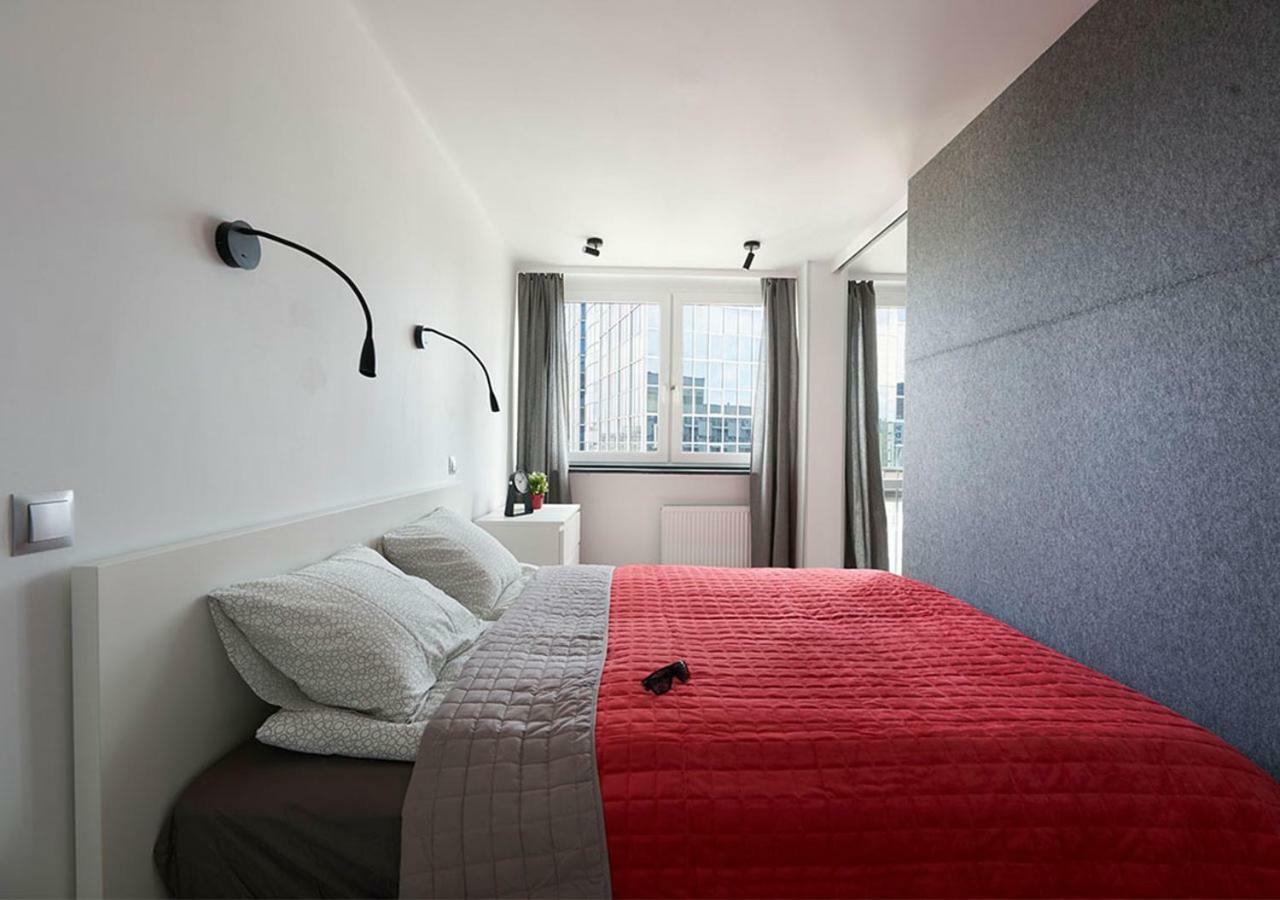 Aroma Apartments Rondo Onz Варшава Екстериор снимка